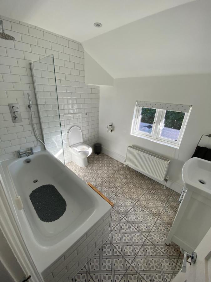 Stylish 2 Bedroom Cottage, Close To Town Centre Worthing Exterior photo