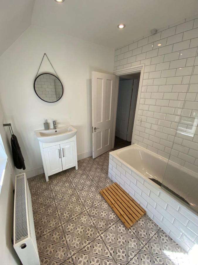 Stylish 2 Bedroom Cottage, Close To Town Centre Worthing Exterior photo