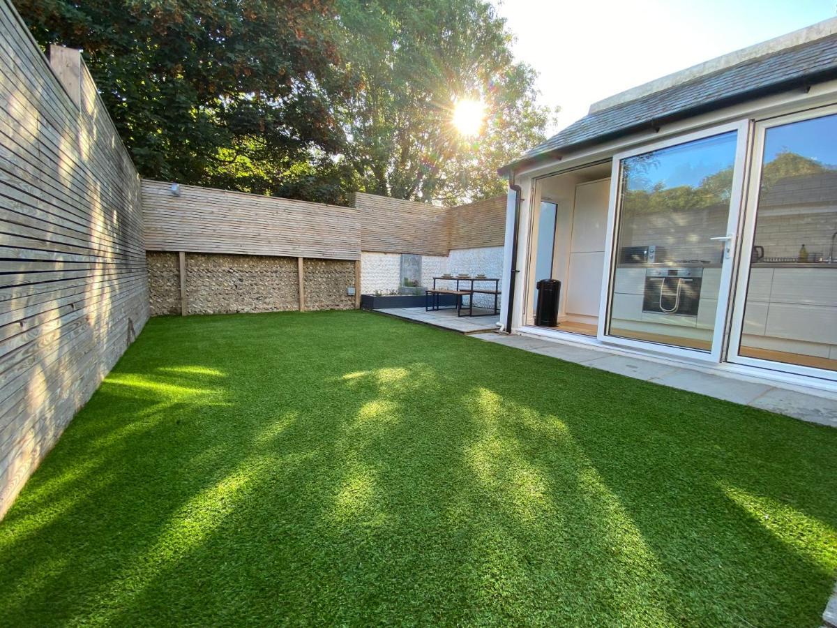 Stylish 2 Bedroom Cottage, Close To Town Centre Worthing Exterior photo