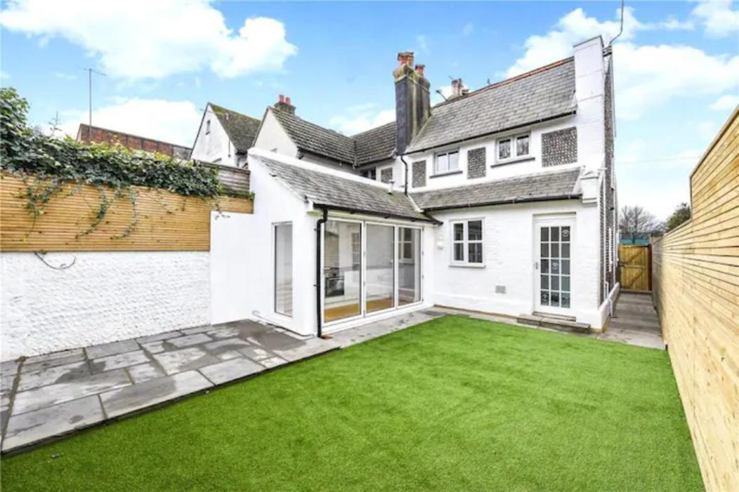 Stylish 2 Bedroom Cottage, Close To Town Centre Worthing Exterior photo